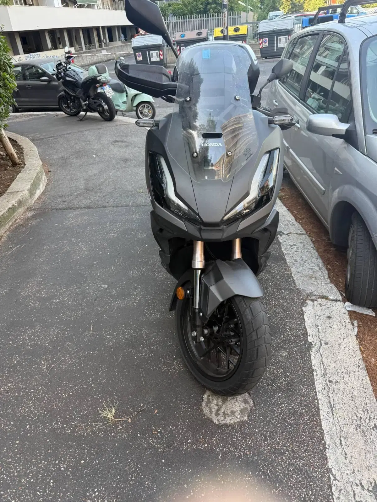Honda ADV 350 (2022 - 24) (2)