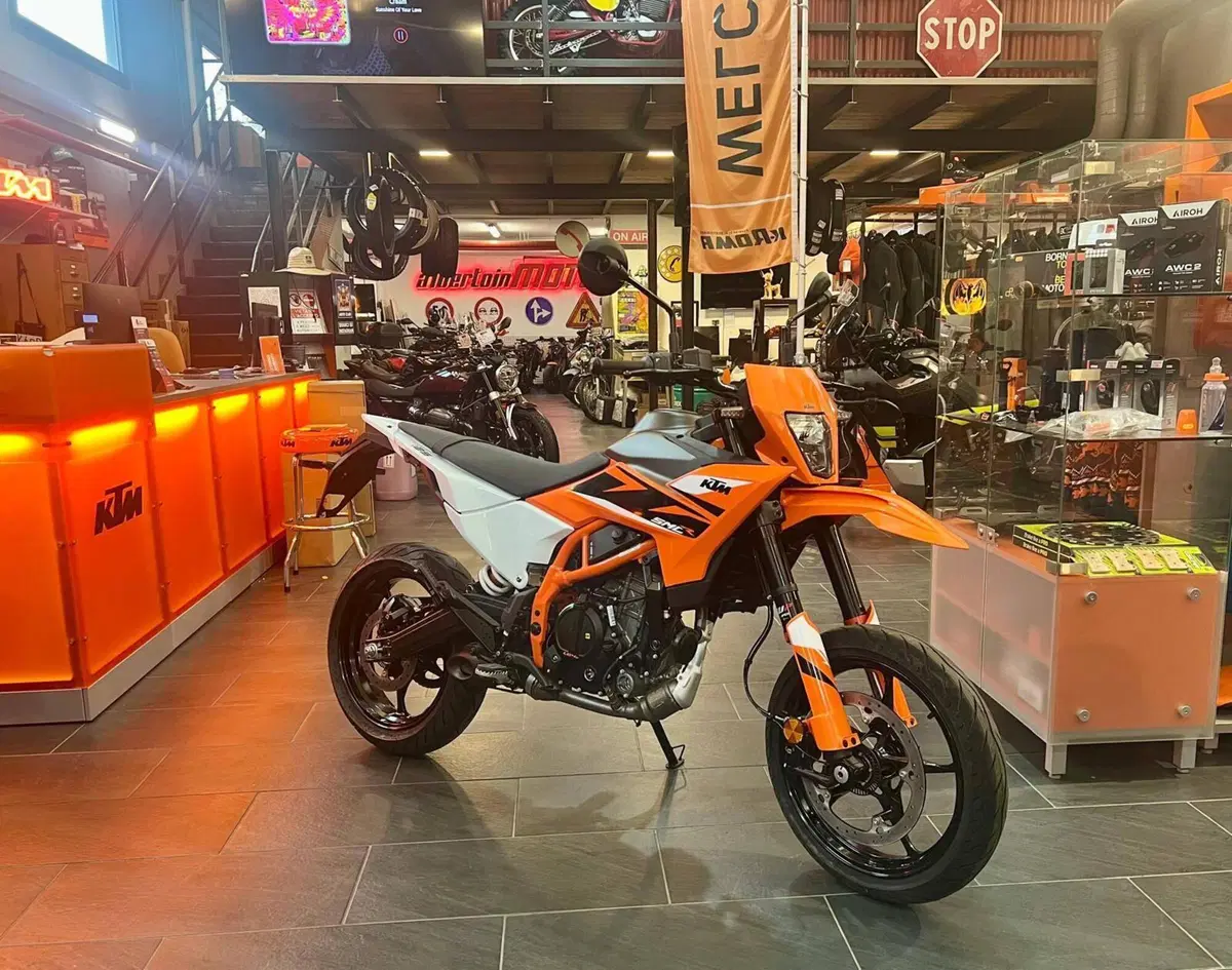 KTM 125 SMC R (2025 - 26)
