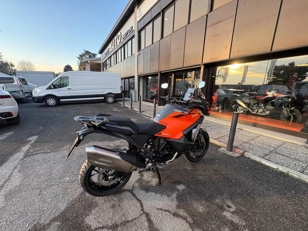 KTM 1390 Super Adventure S EVO (2026) (4)