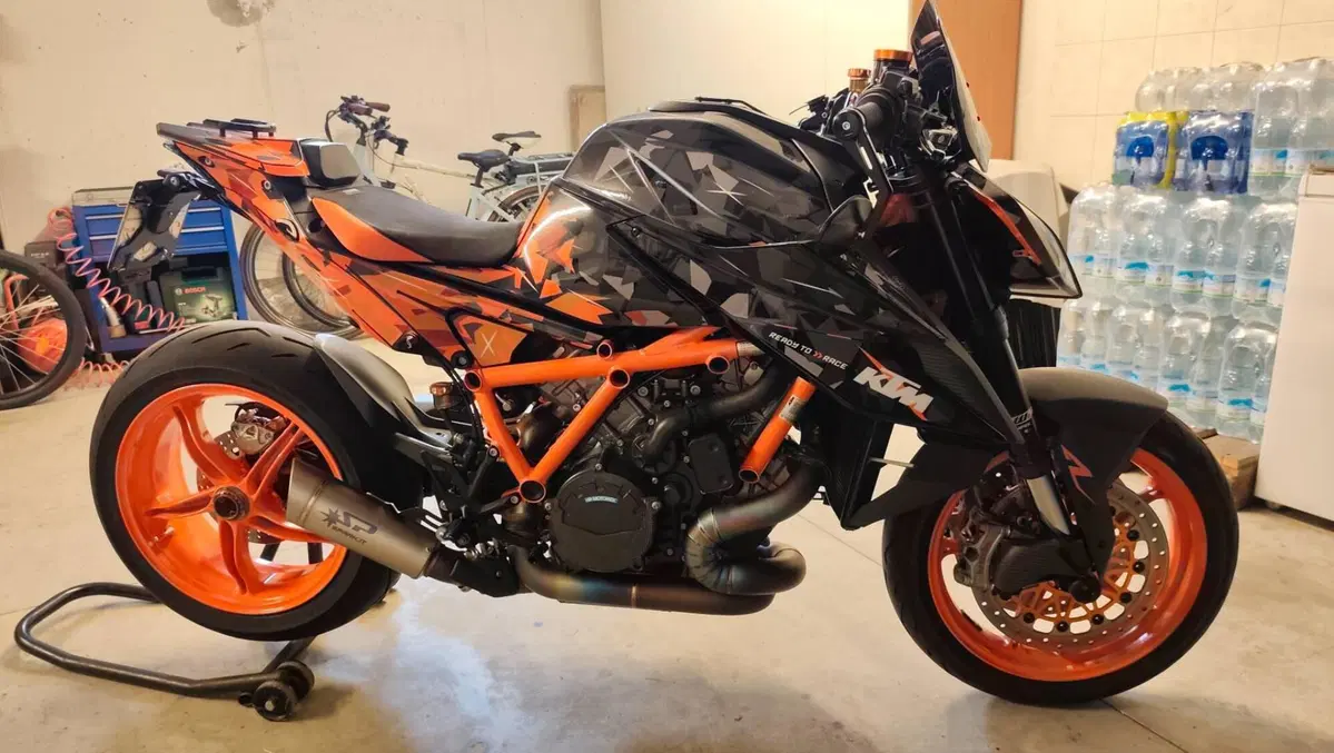 KTM 1290 Super Duke R EVO (2022 - 23) (2)