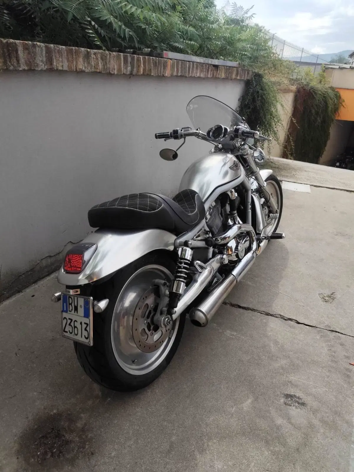 Harley-Davidson 1130 V-Rod (2002 - 05) - VRSCA (4)