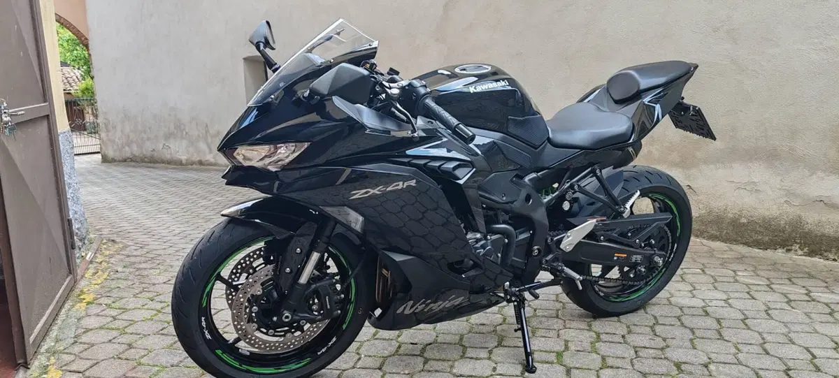 Kawasaki Ninja ZX-4R (2024 - 26) (6)