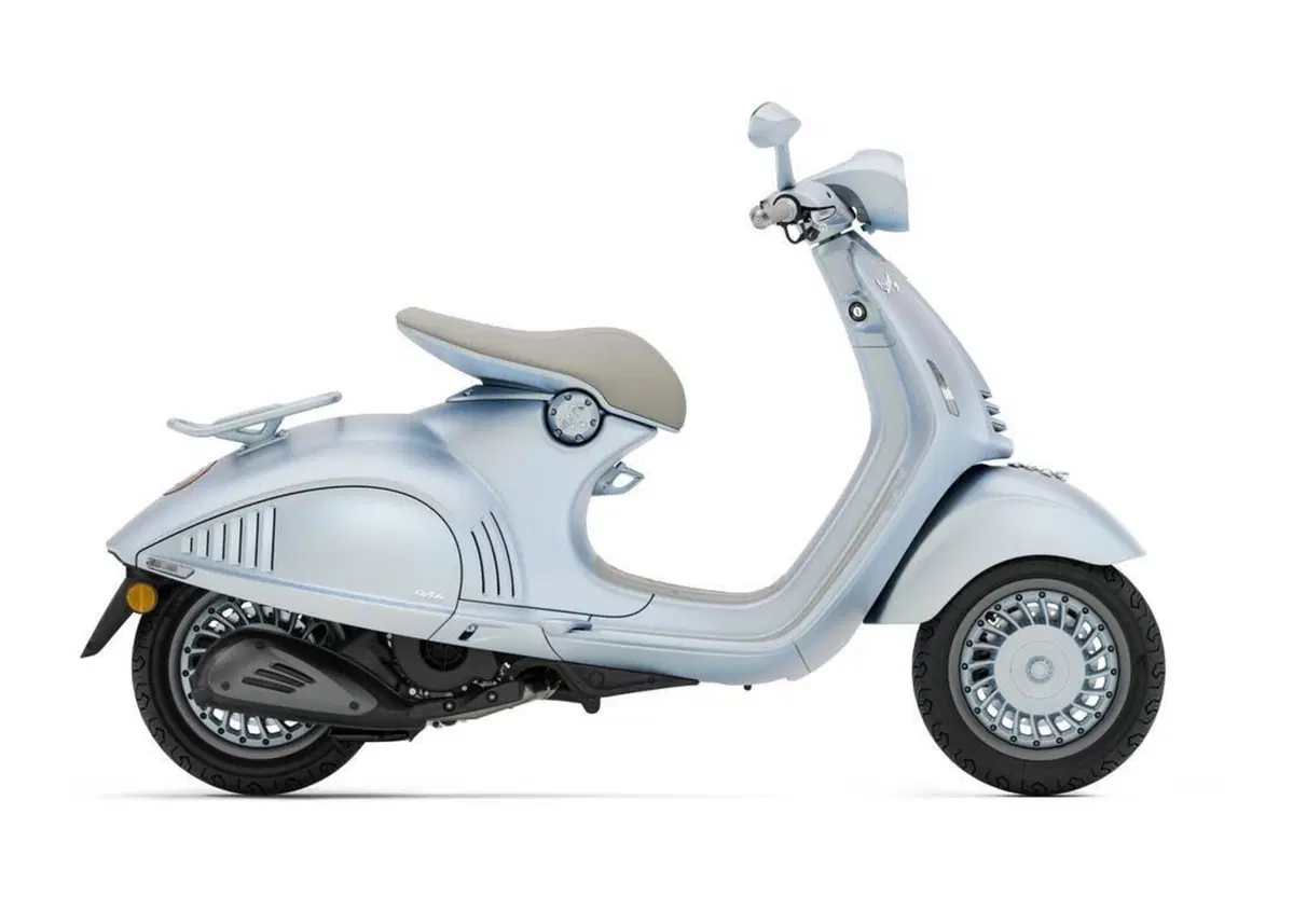 Vespa Vespa 946 Snake 125 (2025)