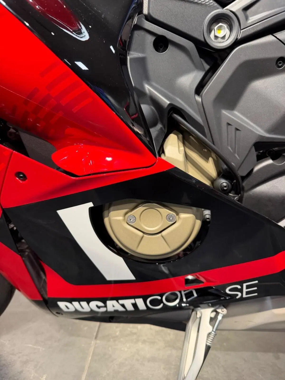 Ducati Panigale V4 S (2025 - 26) (9)