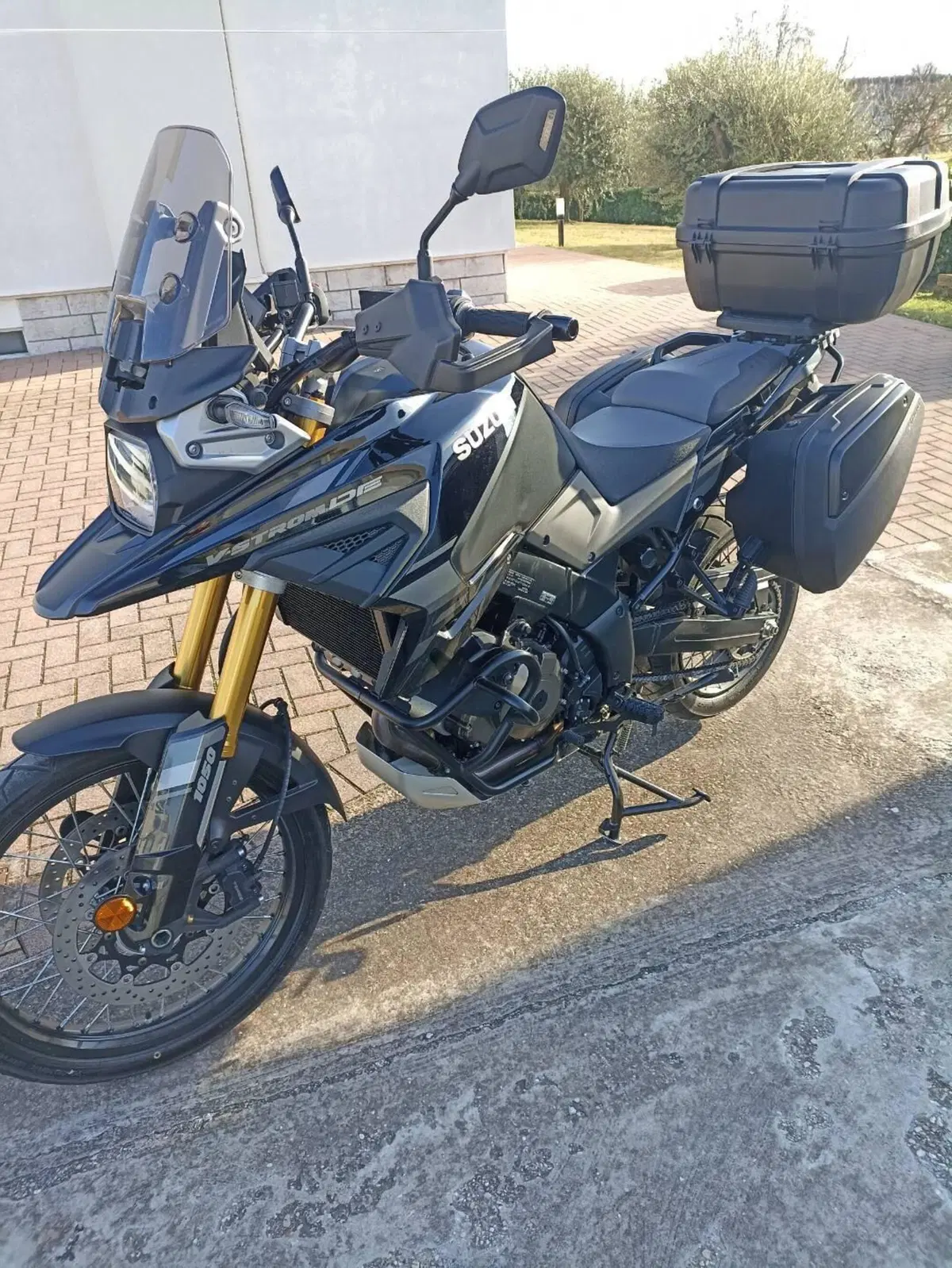 Suzuki V-Strom 1050DE (2023 - 24) (5)