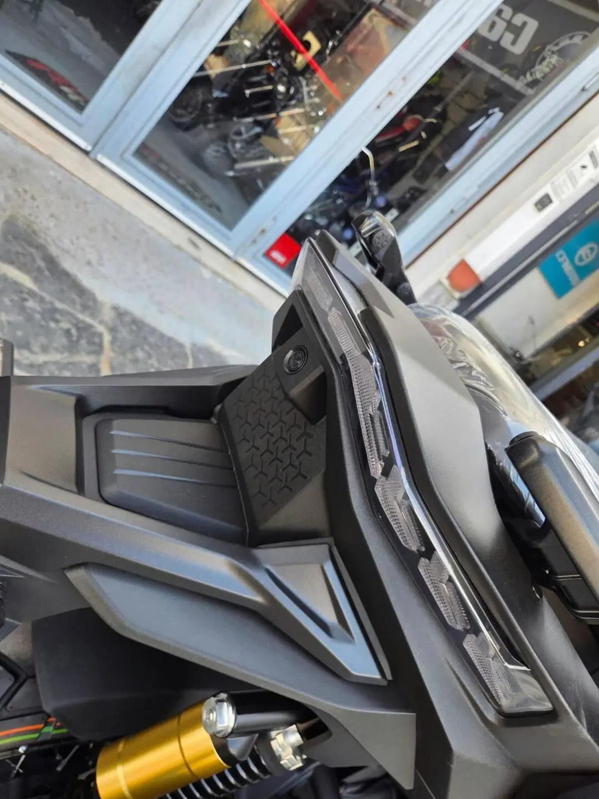 Voge SR450X (2026) (11)