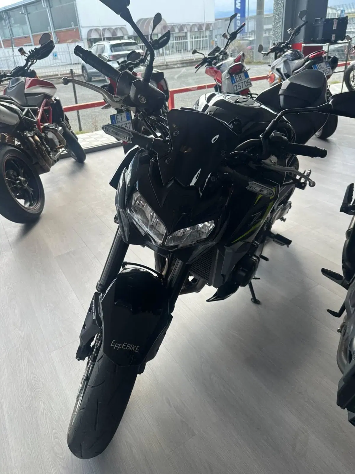Kawasaki Z 900 (2021 - 24)