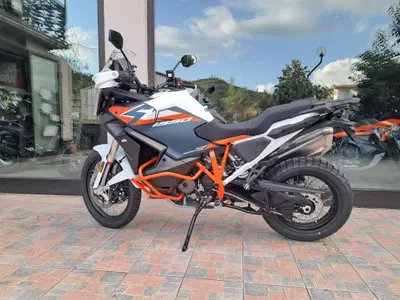 KTM 1390 Super Adventure R (2026) nuova
