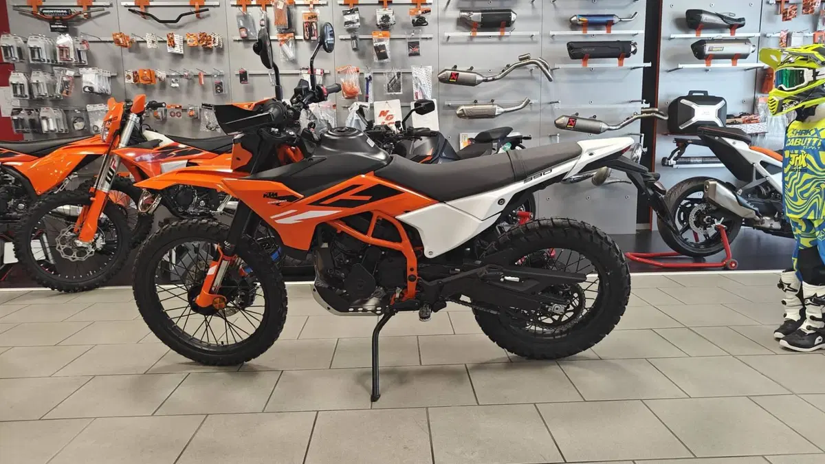 KTM 390 Enduro R (2025 - 26) (3)