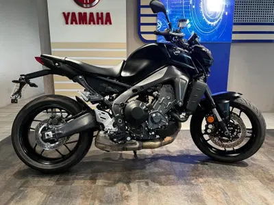 Yamaha MT-09 (2021 - 23) usata