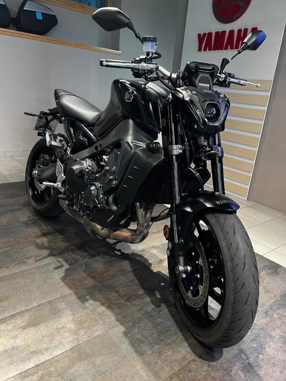 Yamaha MT-09 (2021 - 23) (2)