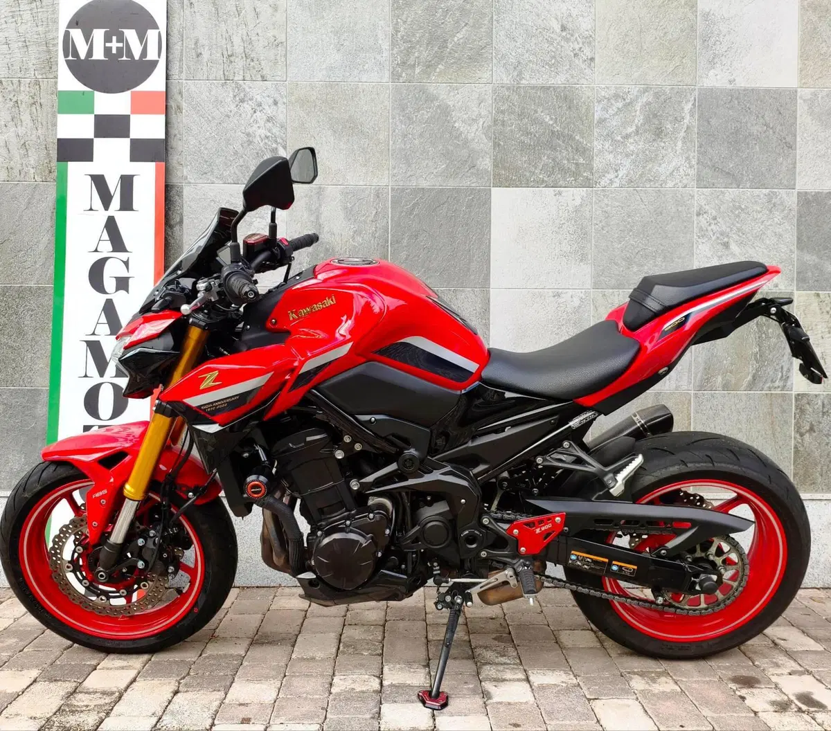 Kawasaki Z 900 50th Anniversary (2022 - 23) (3)