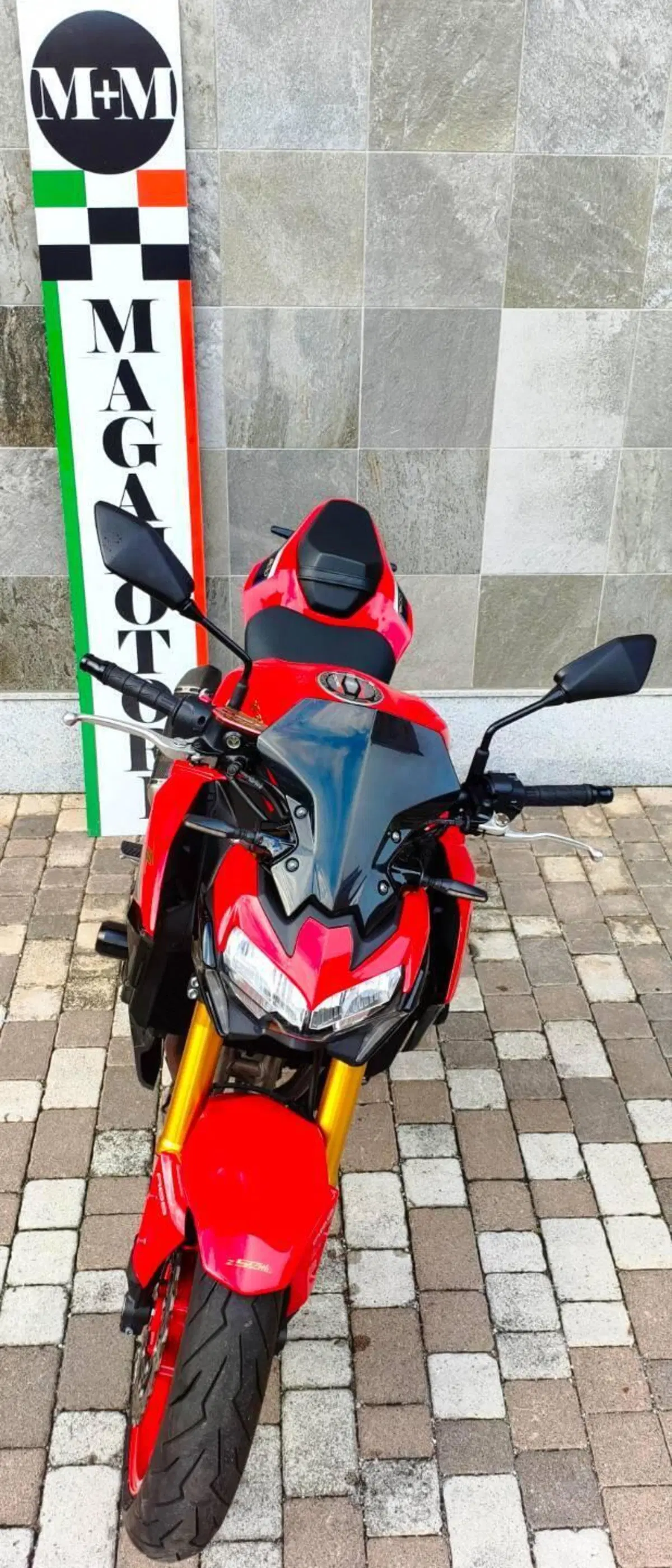 Kawasaki Z 900 50th Anniversary (2022 - 23) (7)