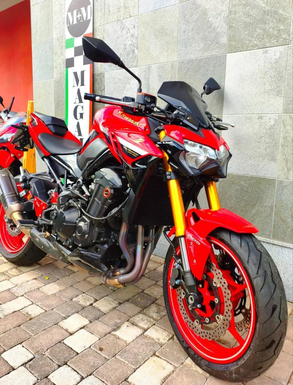 Kawasaki Z 900 50th Anniversary (2022 - 23) (10)
