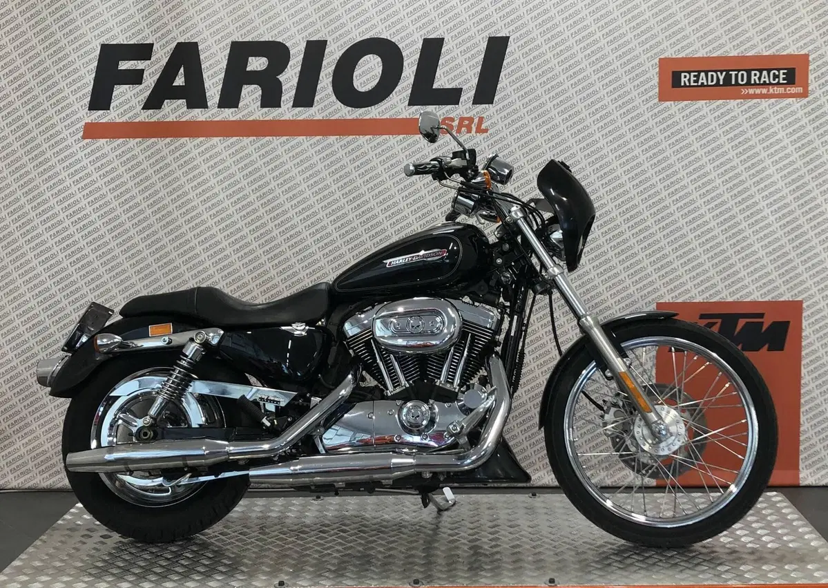 Harley-Davidson 1200 Custom (2007 - 13) - XL 1200C