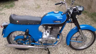 Laverda 200  turismo  d'epoca