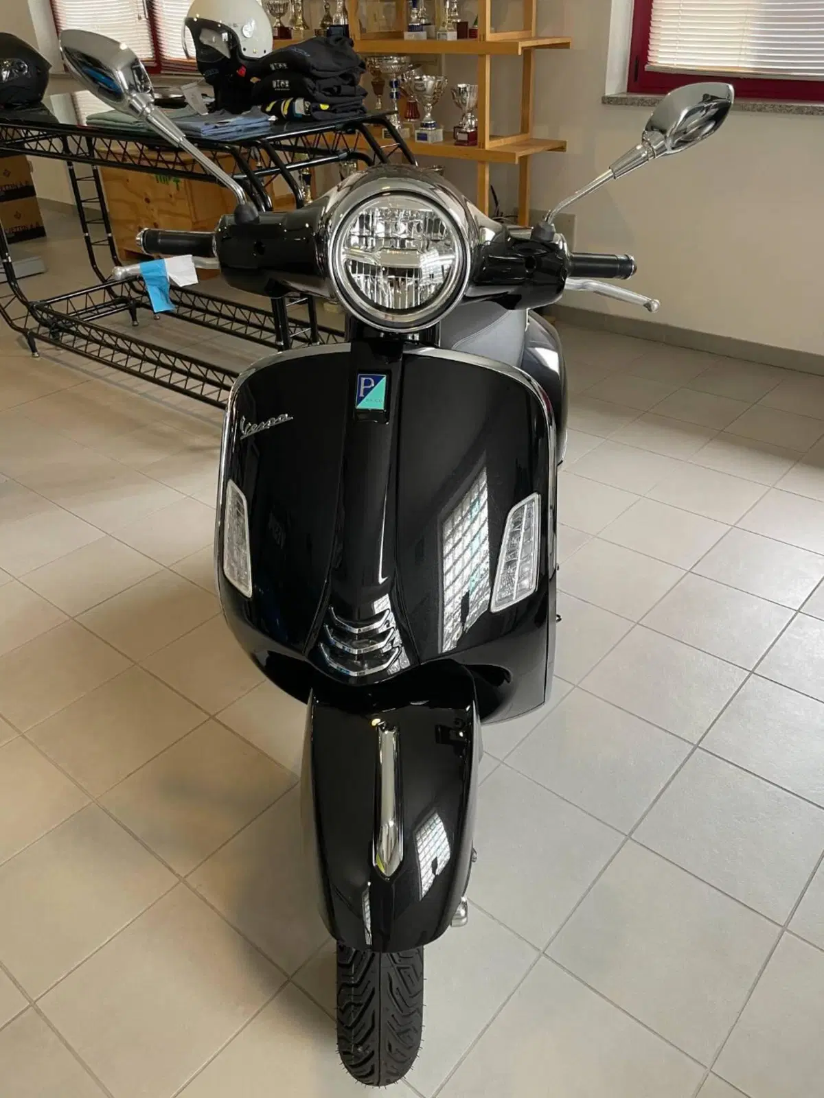 Vespa GTS 125 Super (2025 - 26) (2)