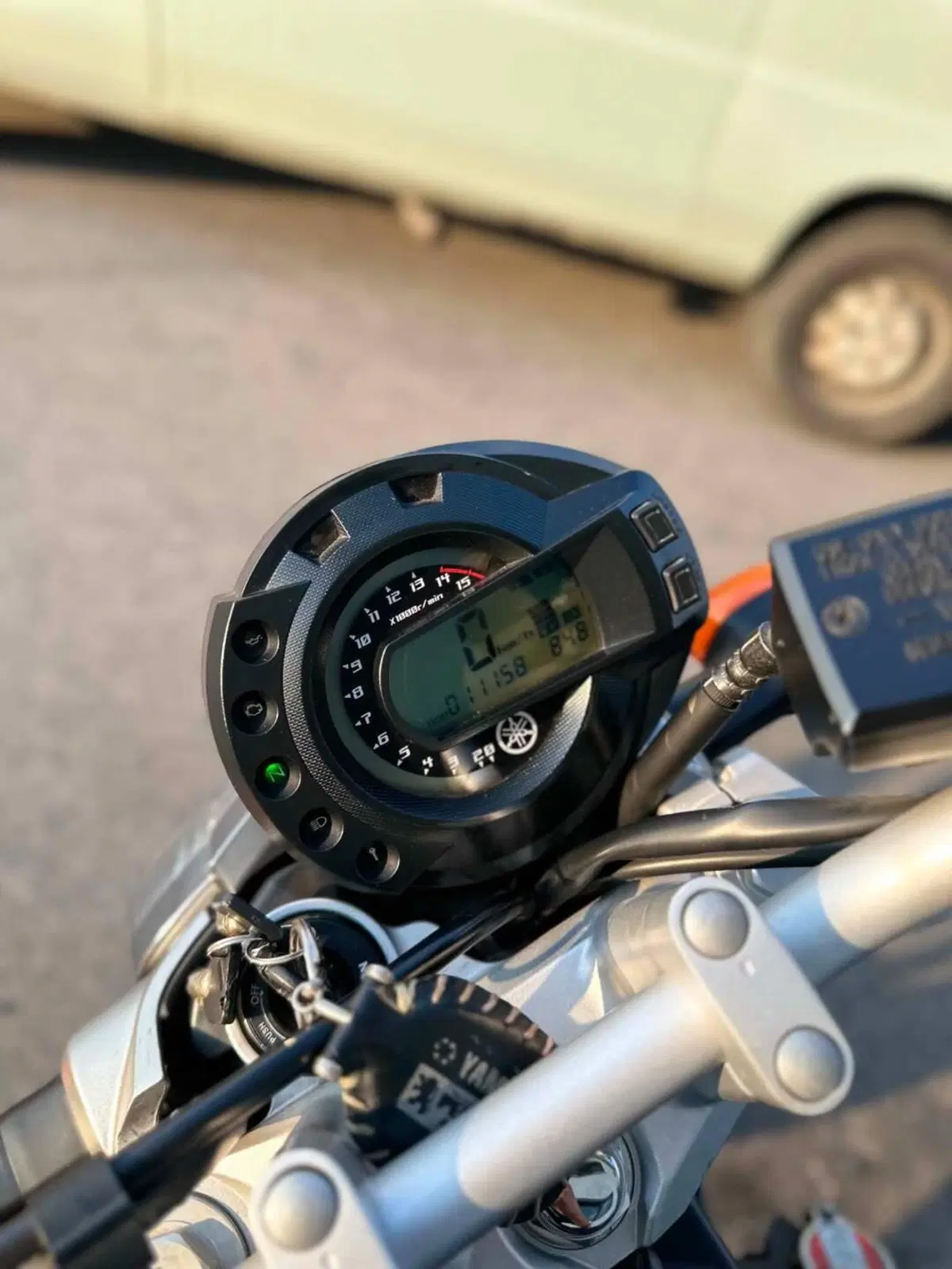 Yamaha FZ6 (2004 - 07) (6)