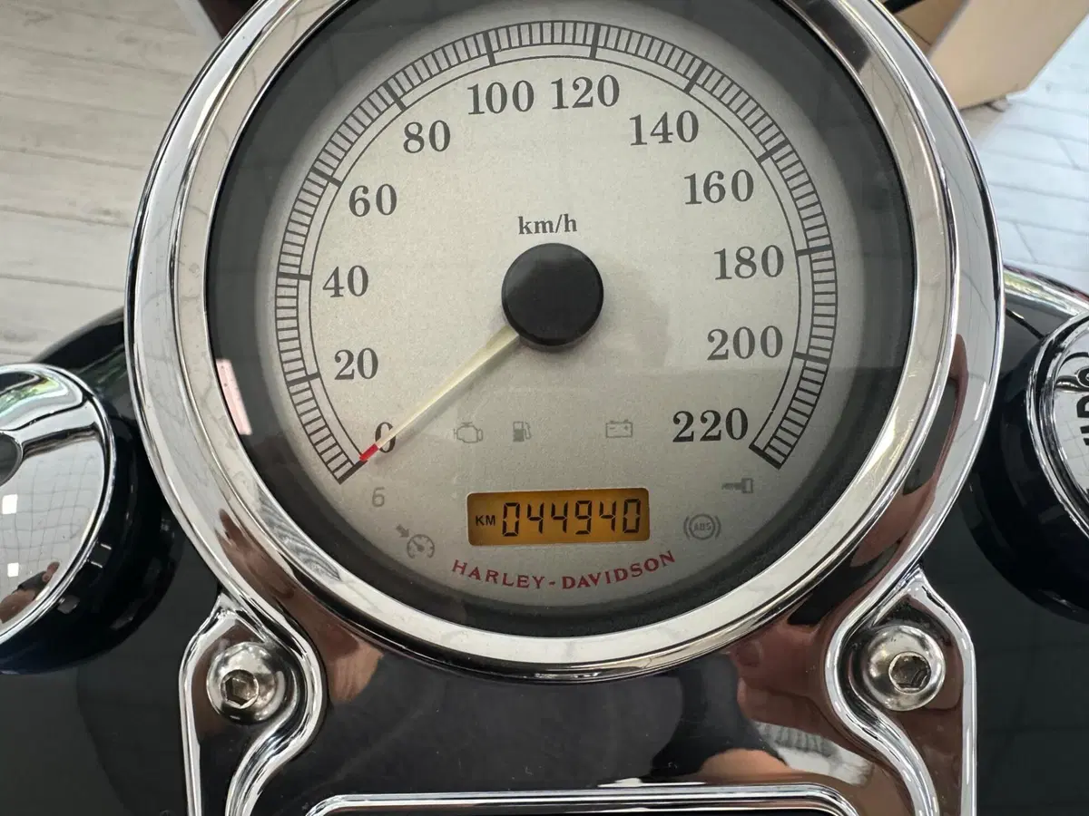 Harley-Davidson 1584 Fat Bob (2007 - 13) - FXDF (9)