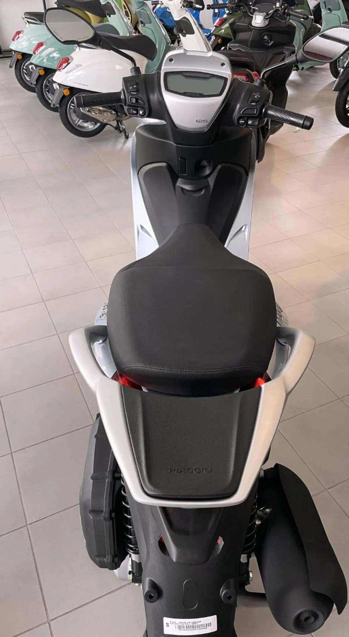 Piaggio Medley 125 (2025 - 26) (3)