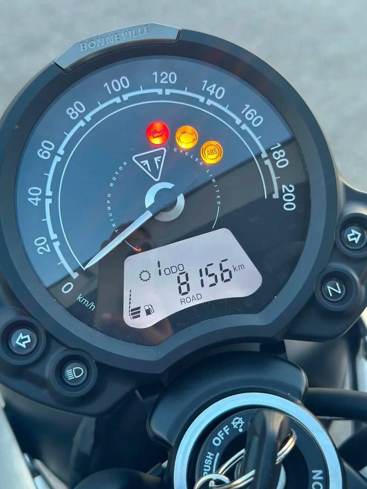 Triumph Speed Twin 900 (2023 - 24) (10)