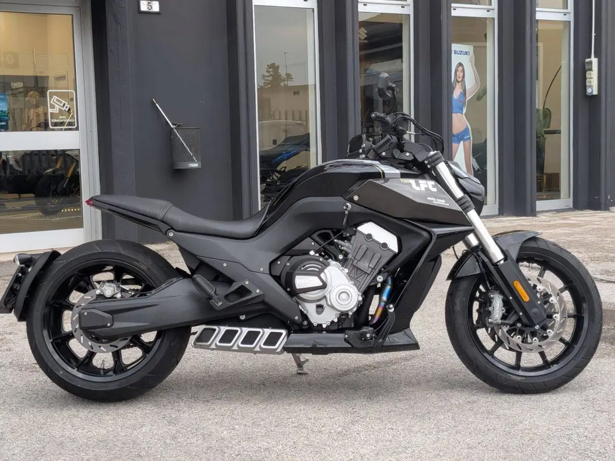 Benda Motorcycles LFC 700 (2024 - 26) (7)
