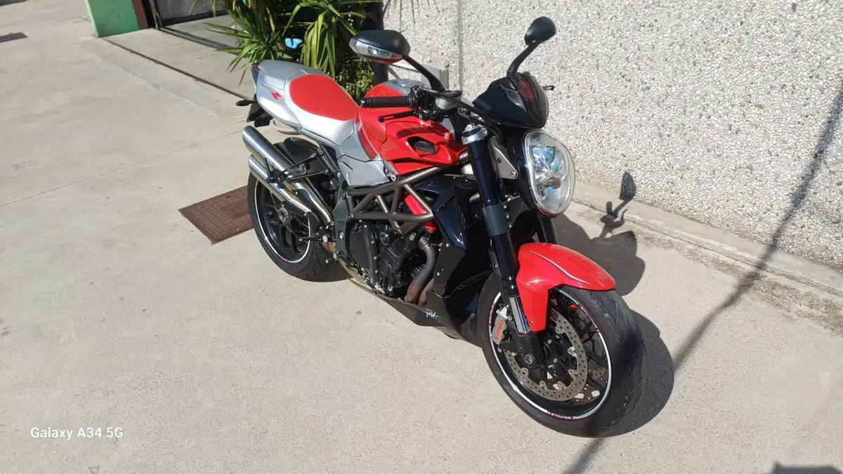 MV Agusta Brutale 1090 RR (2009 - 15) (3)