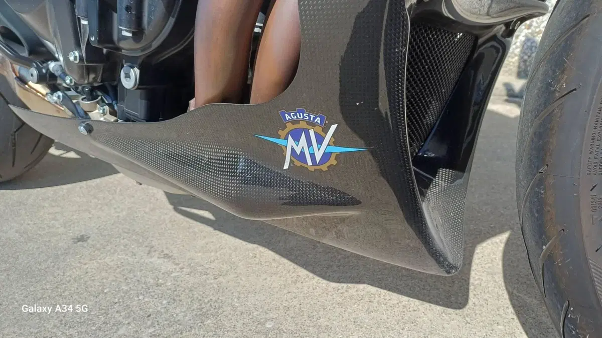 MV Agusta Brutale 1090 RR (2009 - 15) (8)