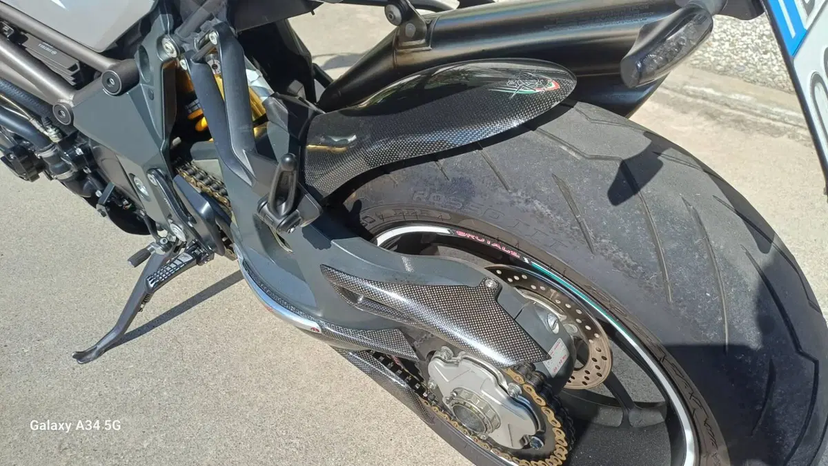 MV Agusta Brutale 1090 RR (2009 - 15) (13)