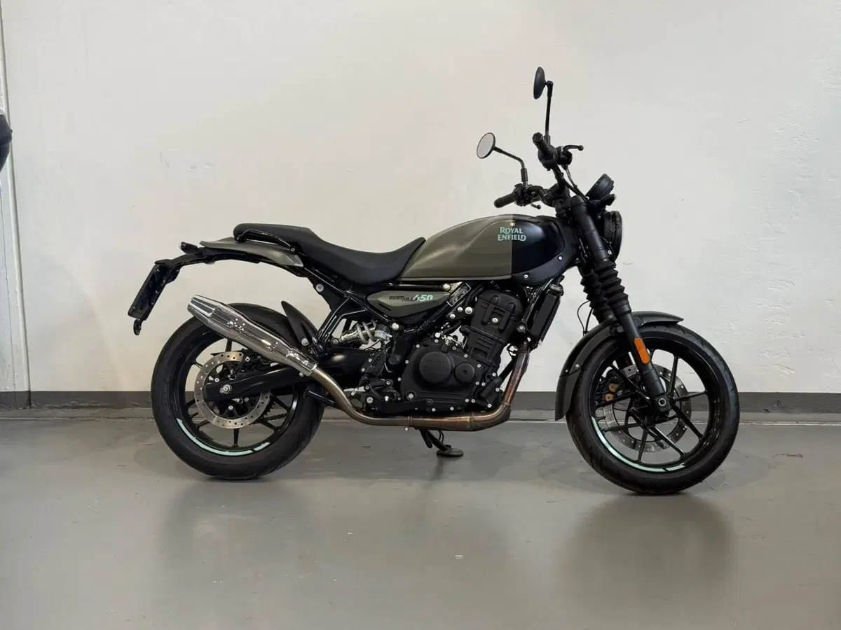 Royal Enfield Guerrilla 450 (2024 - 26) (4)