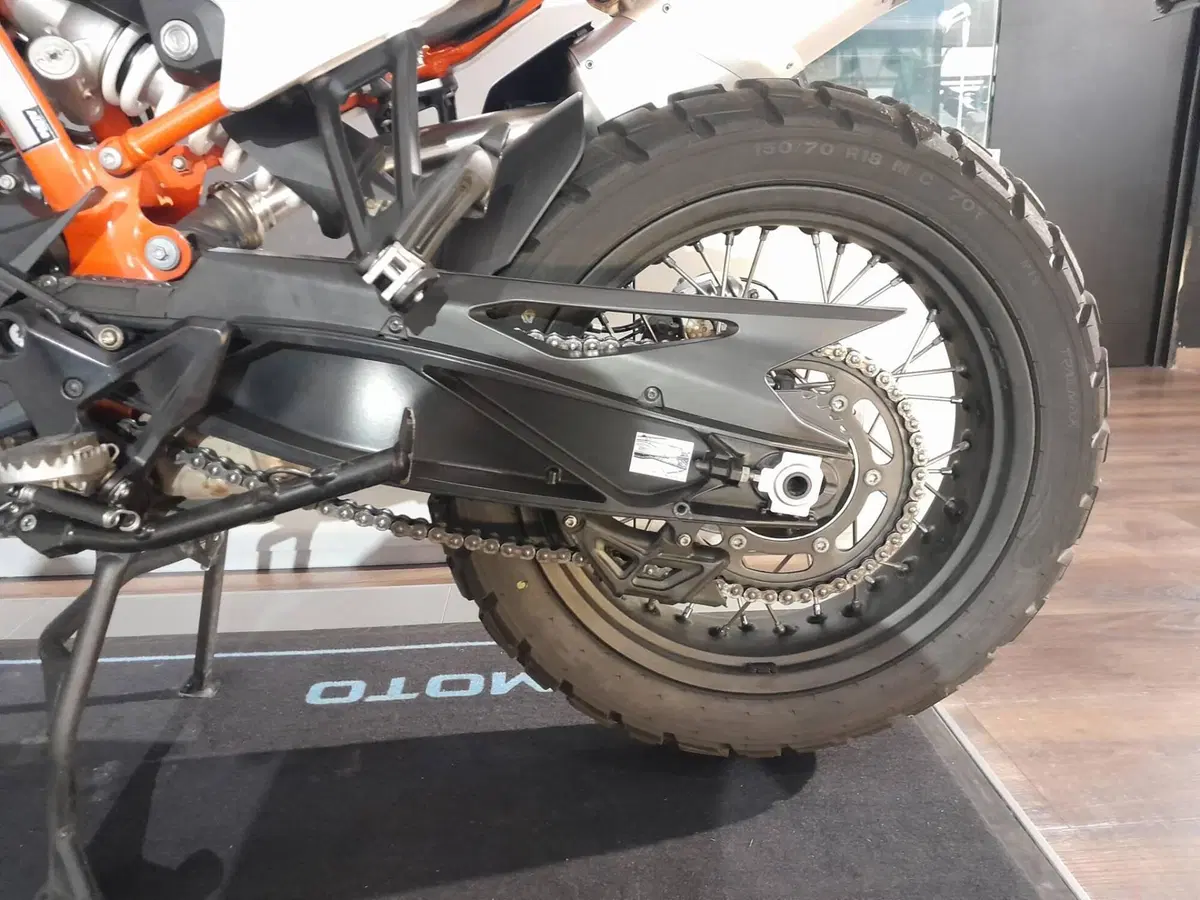 KTM 890 Adventure R (2021 - 22) (14)