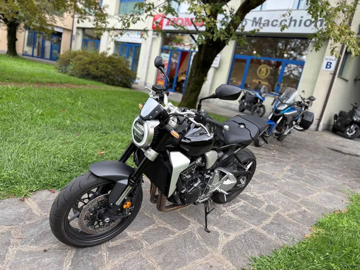 Honda CB 1000 R Neo Sport Cafè (2018 - 20) (2)