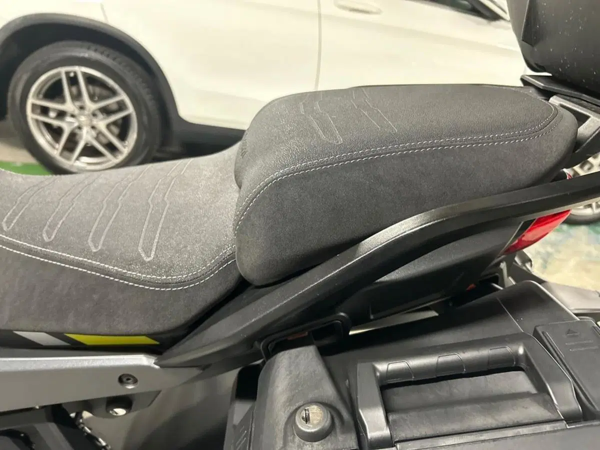 Moto Guzzi Stelvio PFF (2024 - 26) (11)