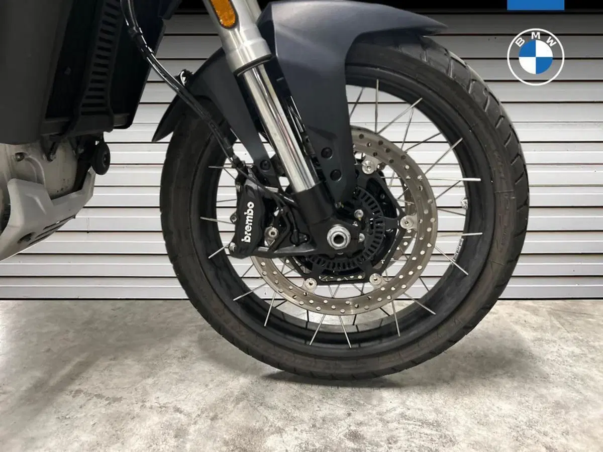 Moto Guzzi Stelvio PFF (2024 - 26) (14)