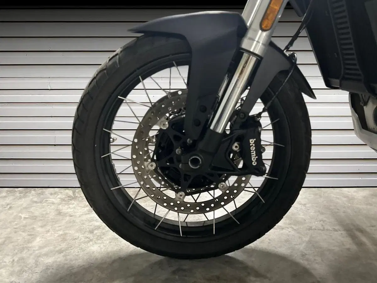 Moto Guzzi Stelvio PFF (2024 - 26) (15)