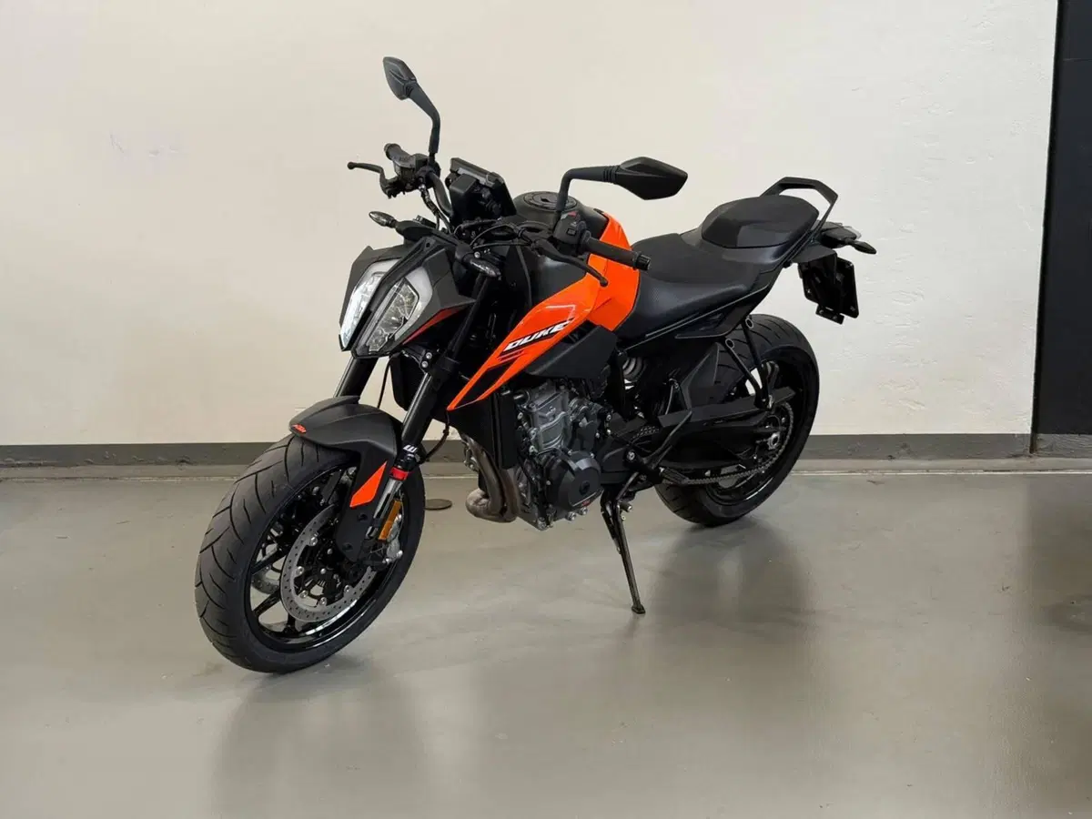 KTM 790 Duke L (2025 - 26) (2)