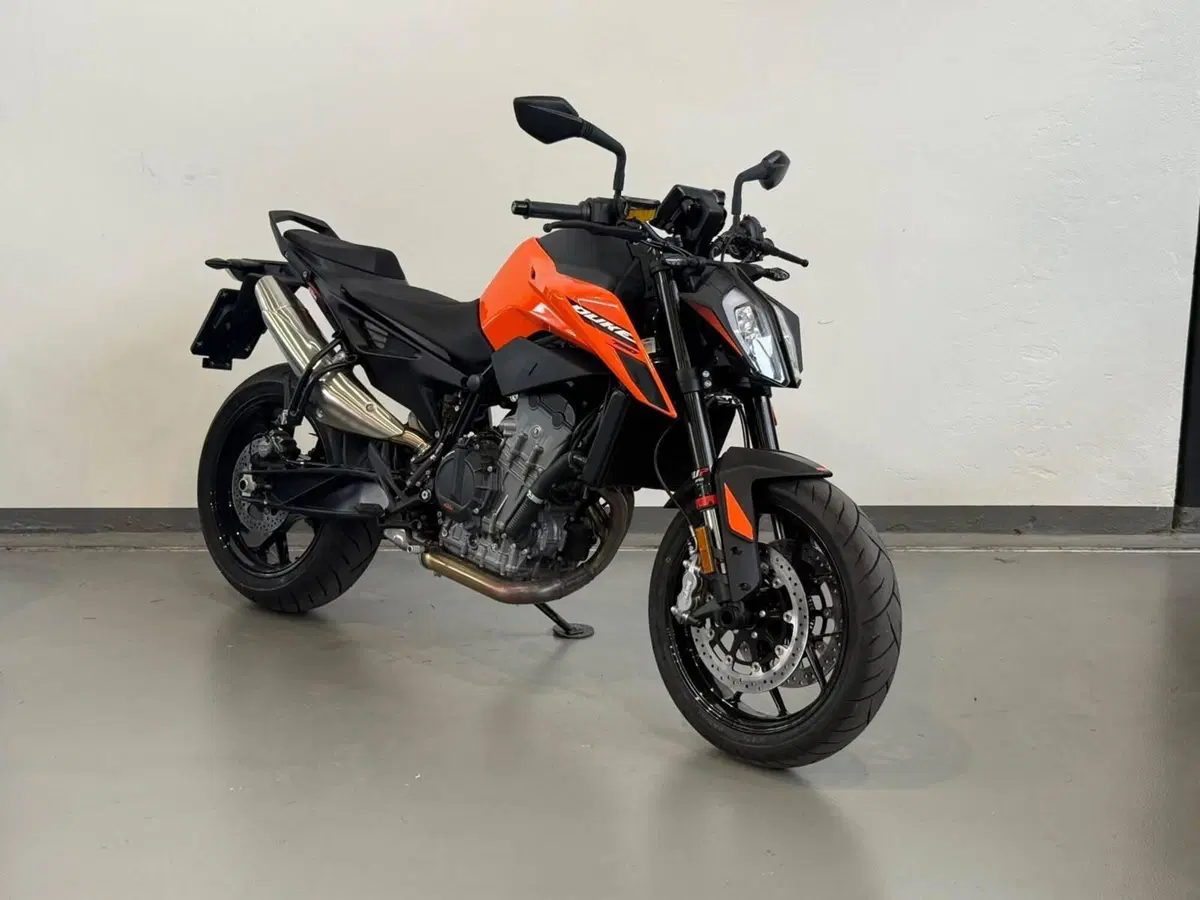 KTM 790 Duke L (2025 - 26) (3)