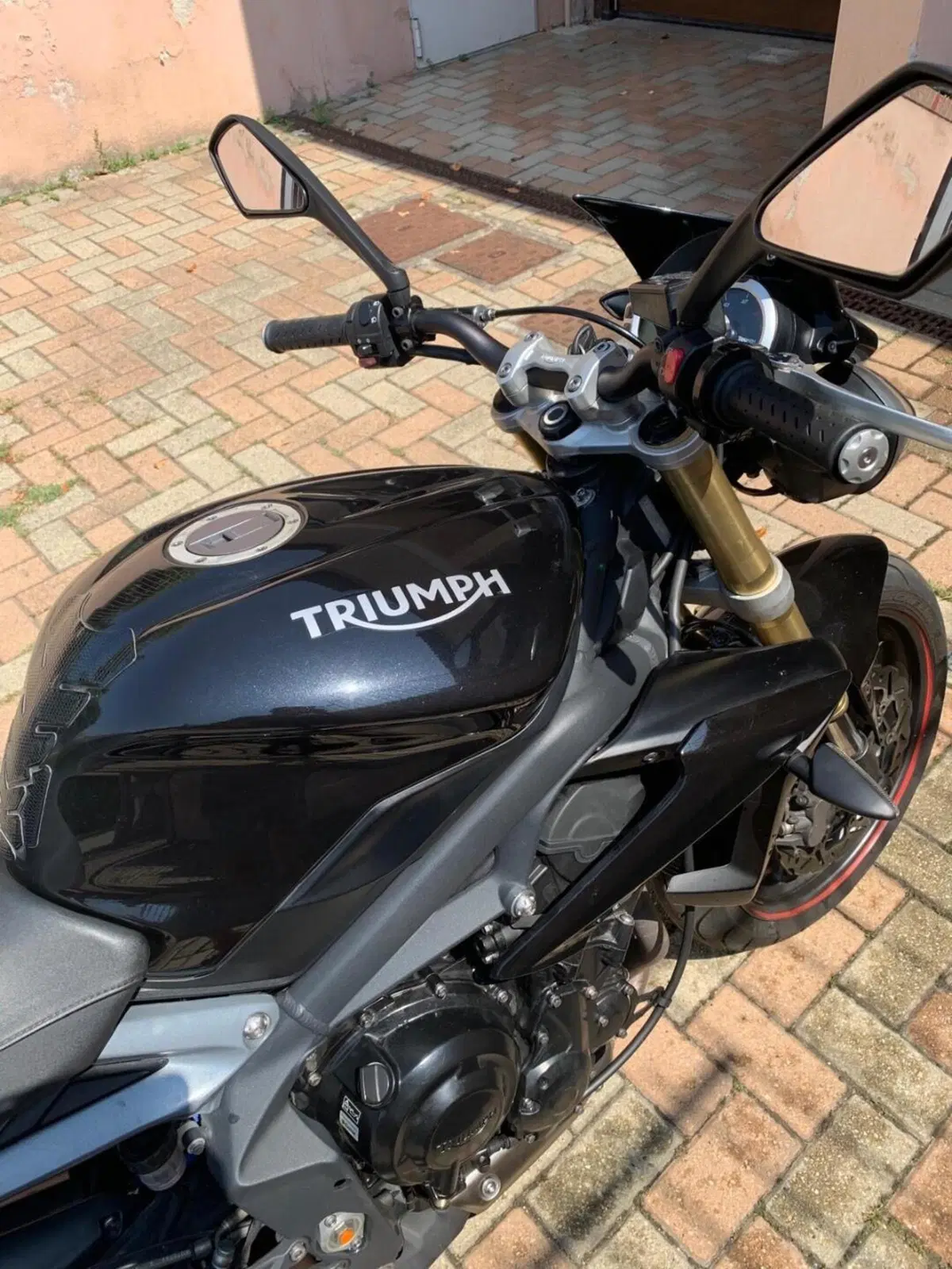 Triumph Street Triple ABS (2013 - 17) (5)