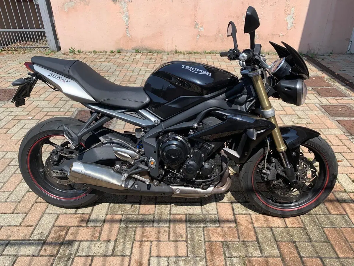 Triumph Street Triple ABS (2013 - 17) (7)