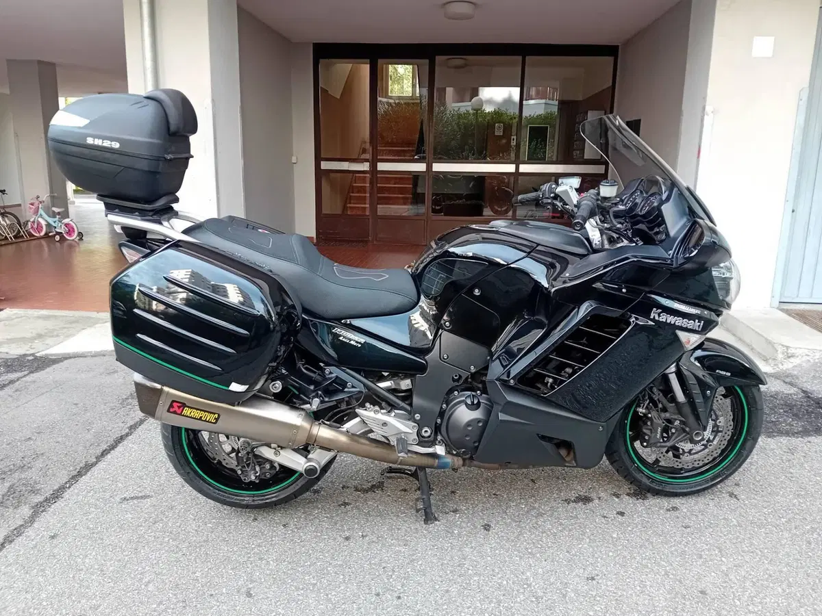 Kawasaki GTR 1400 (2007 - 09)