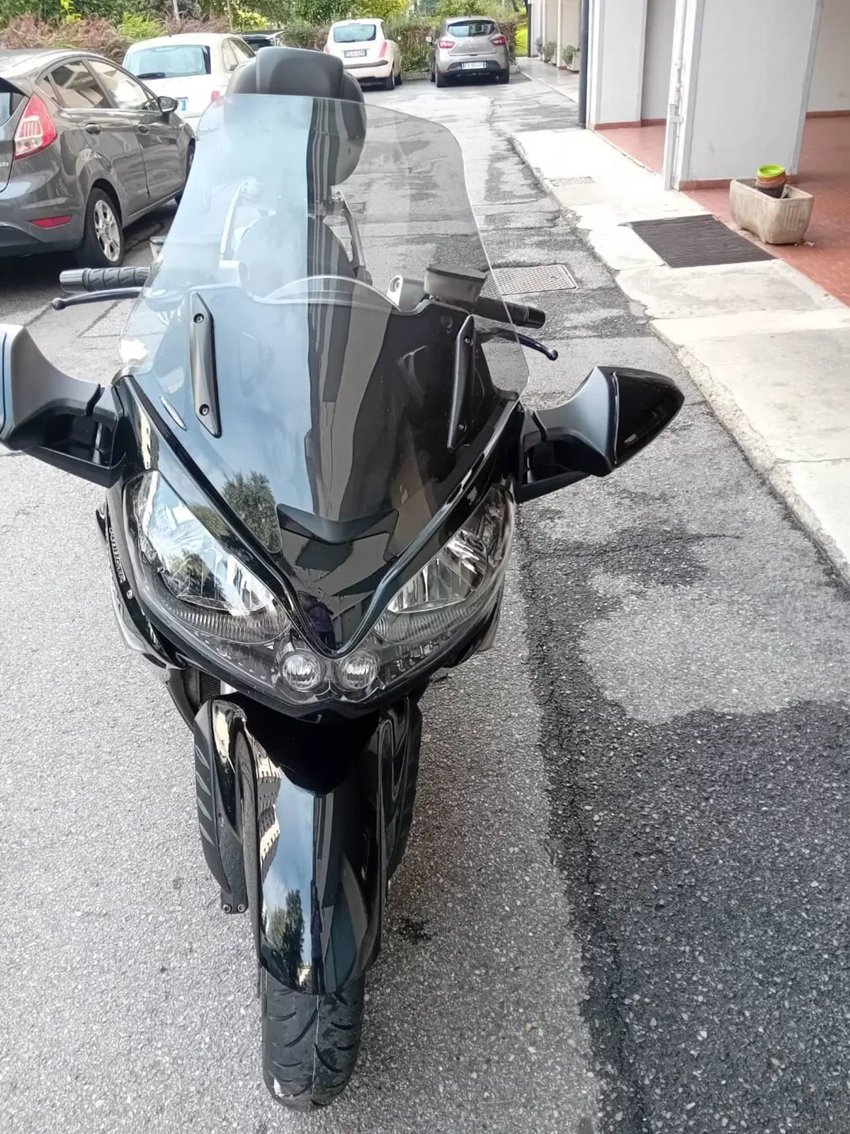 Kawasaki GTR 1400 (2007 - 09) (6)