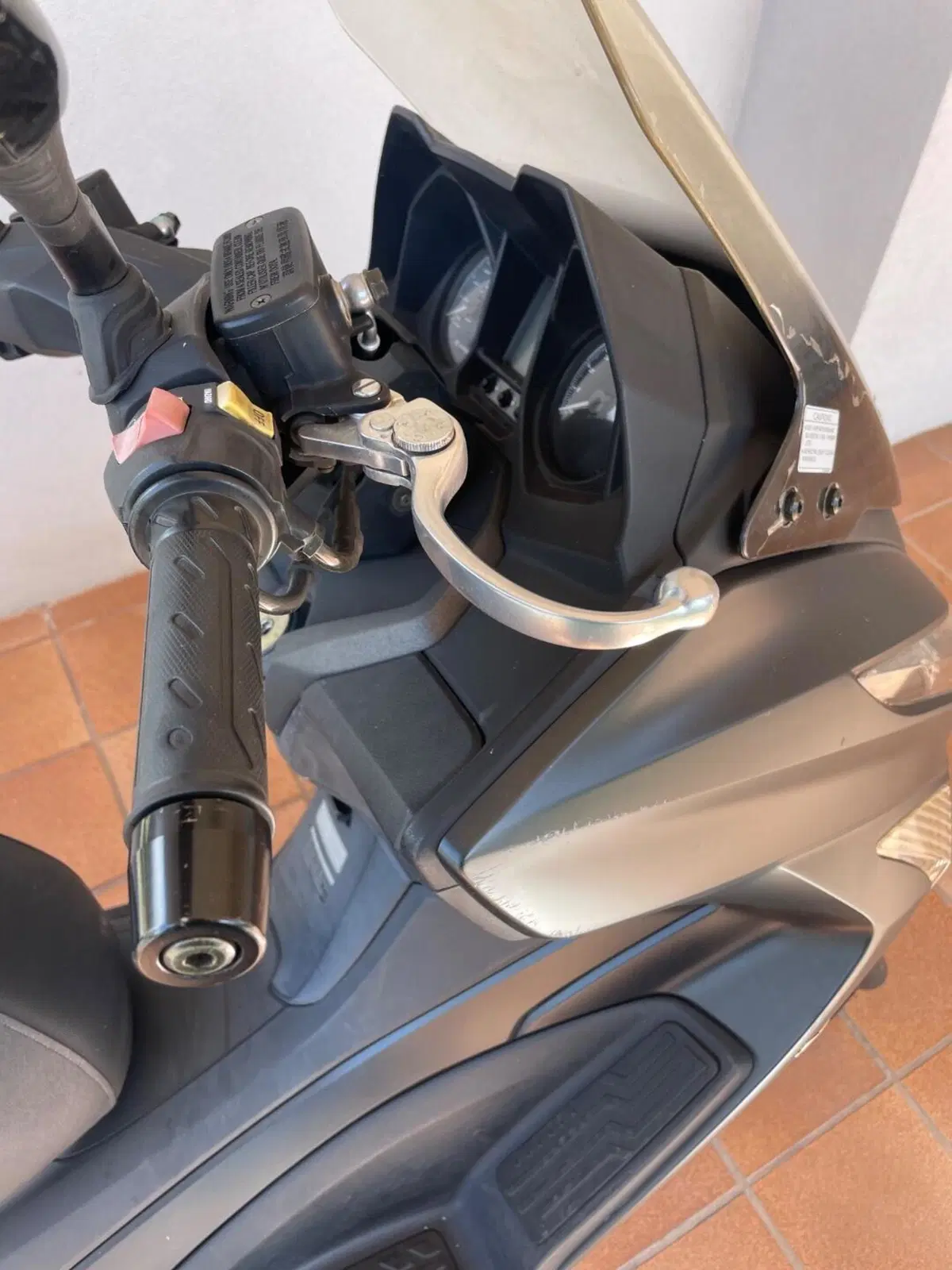 Kymco X-Town 300i ABS (2016 - 20) (6)