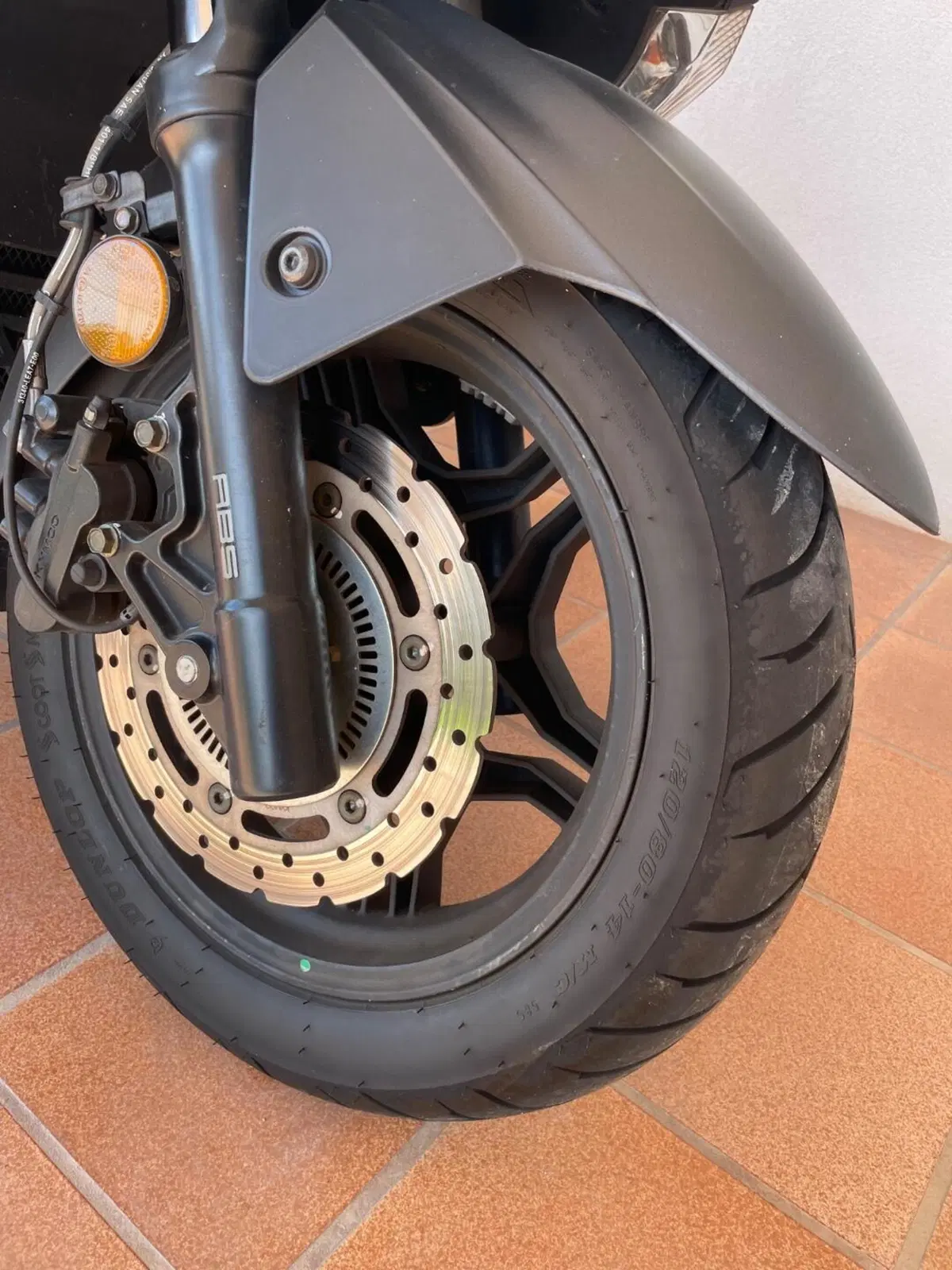 Kymco X-Town 300i ABS (2016 - 20) (8)