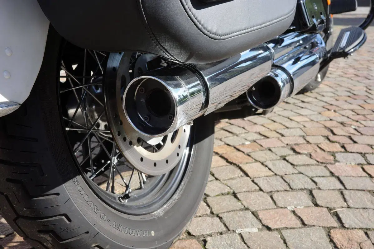 Harley-Davidson Heritage Classic (2021 - 24) (14)
