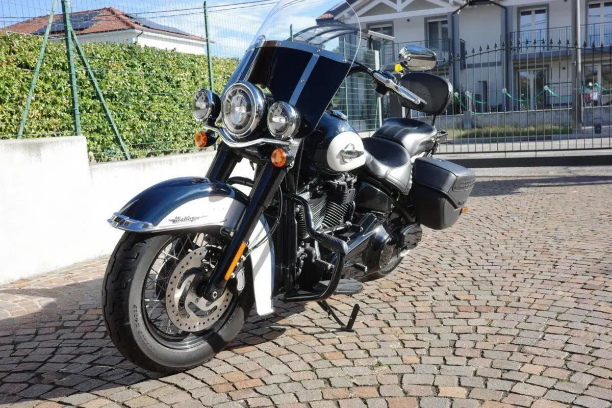 Harley-Davidson Heritage Classic (2021 - 24) (15)