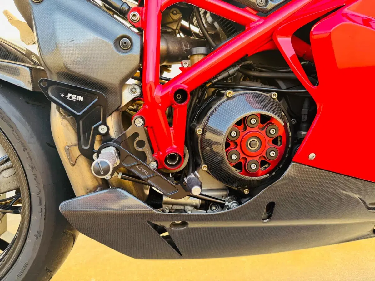 Ducati 848 (2007 - 13) (5)