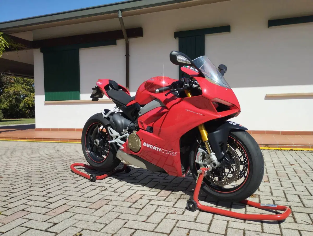 Ducati Panigale V4 S 1100 (2018 - 19) (3)