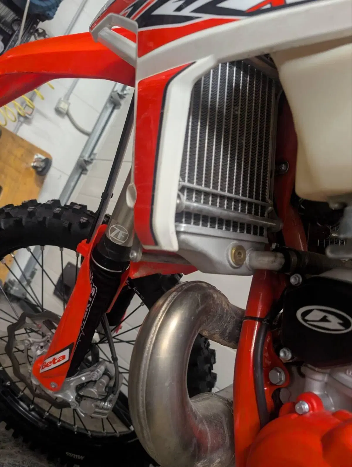 Betamotor RR X-PRO 300 2T Enduro (2025) (4)