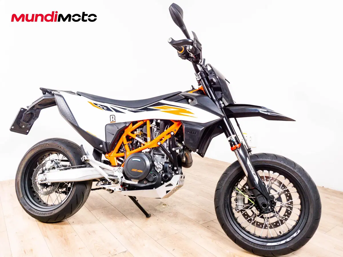 KTM 690 SMC R (2012 - 17) (2)