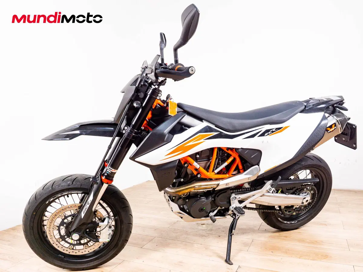 KTM 690 SMC R (2012 - 17) (8)